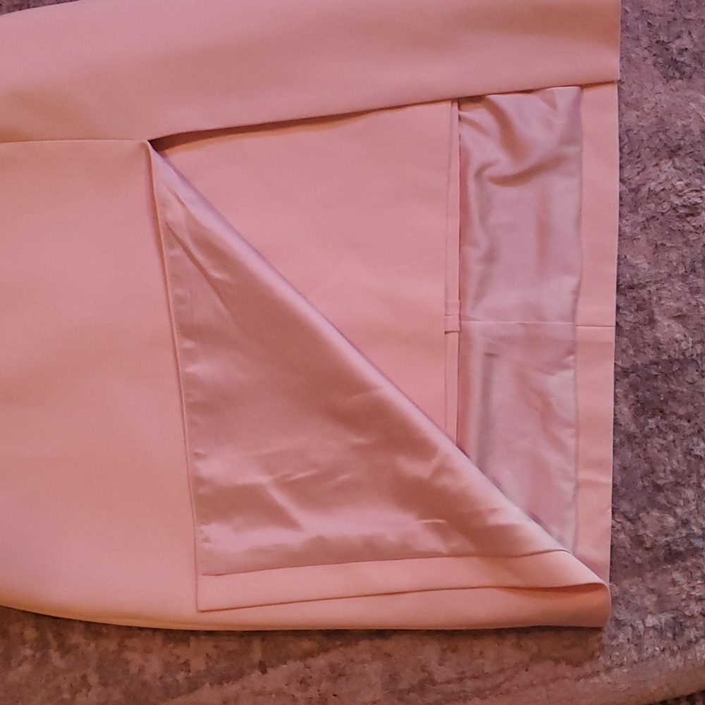 White House Black Market Skirt - Picture 6 of 9